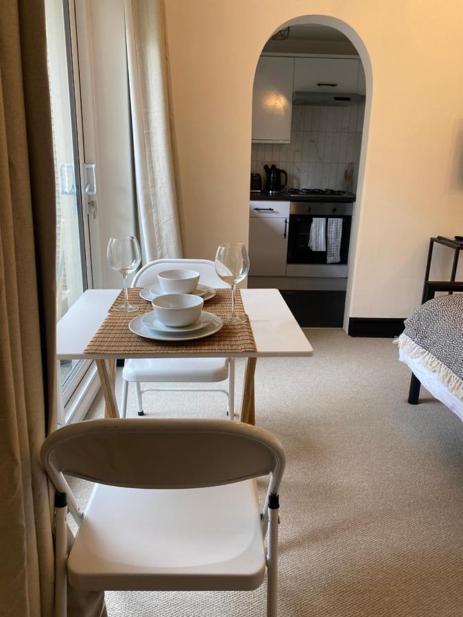 Stylish Central Basement Studio, With Outdoor Space Hove Exterior foto