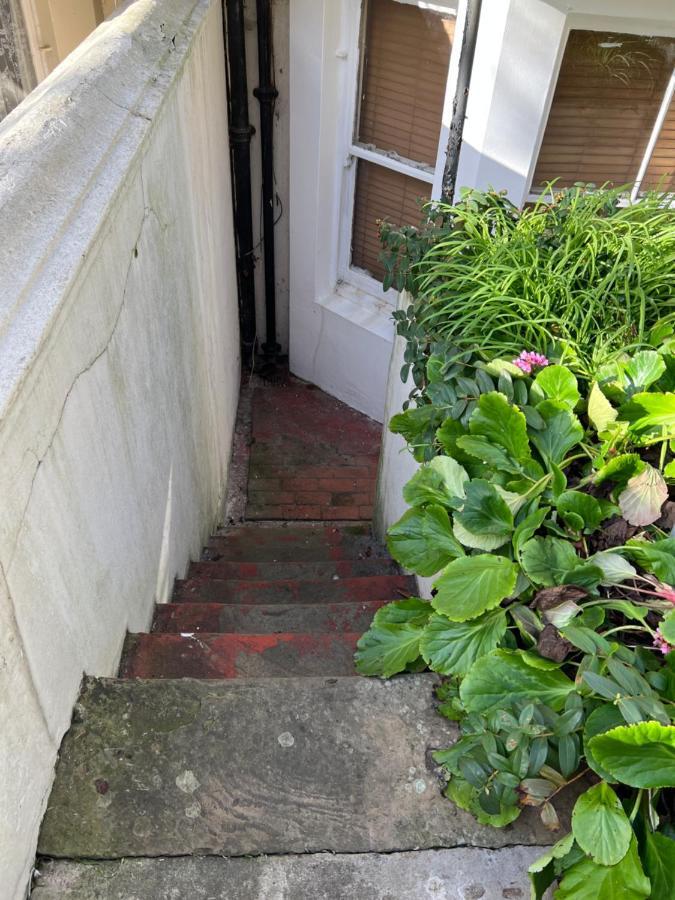 Stylish Central Basement Studio, With Outdoor Space Hove Exterior foto